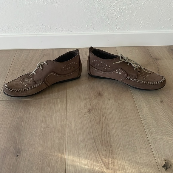 Hush Puppies Leather Moccasin Boho Ankle Laceup Bootie - Picture 4 of 10